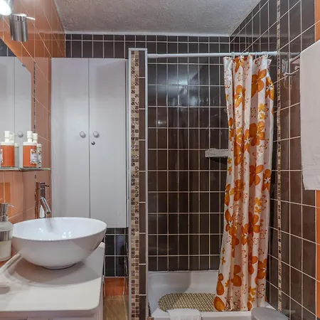 #404 Bright Family Pool In Apartament *